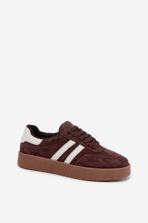 Zapatillas de ante color chocolate y blanco Bellmont