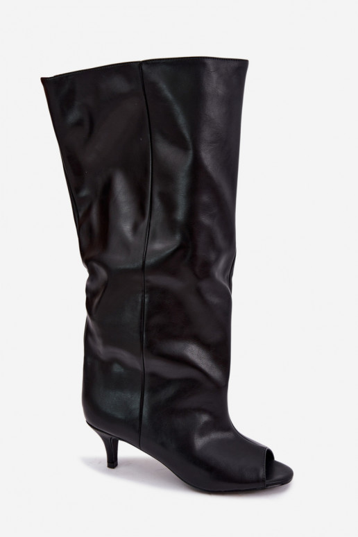 Botas altas con punta abierta en tacón fino de cuero sintético negro Velise