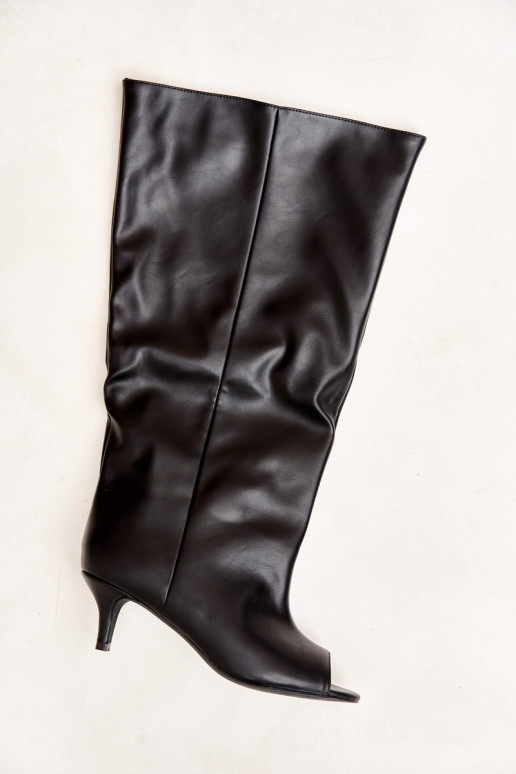 Botas altas con punta abierta en tacón fino de cuero sintético negro Velise