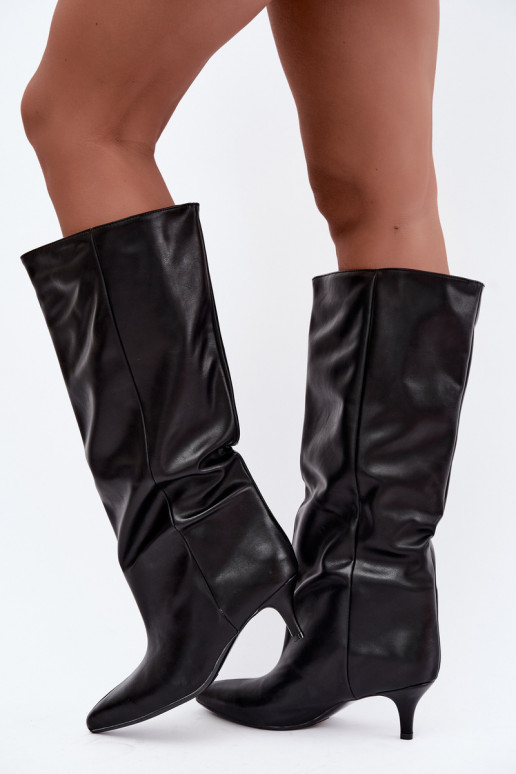 Botines con tacón de ante sintético negro Desya