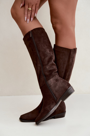 Botas altas para mujer con tacón bajo en chocolate Feretta