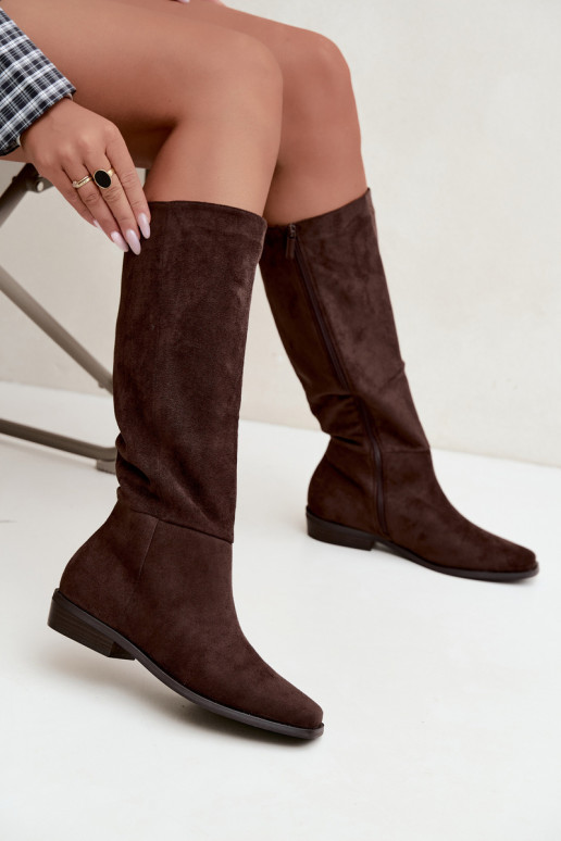 Botas altas para mujer con tacón bajo en chocolate Feretta