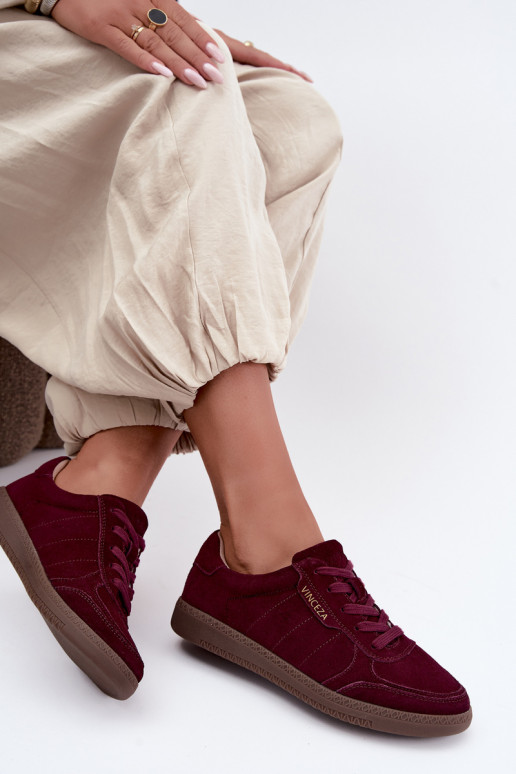 Zapatillas de mujer de ante burdeos Vinceza 79635
