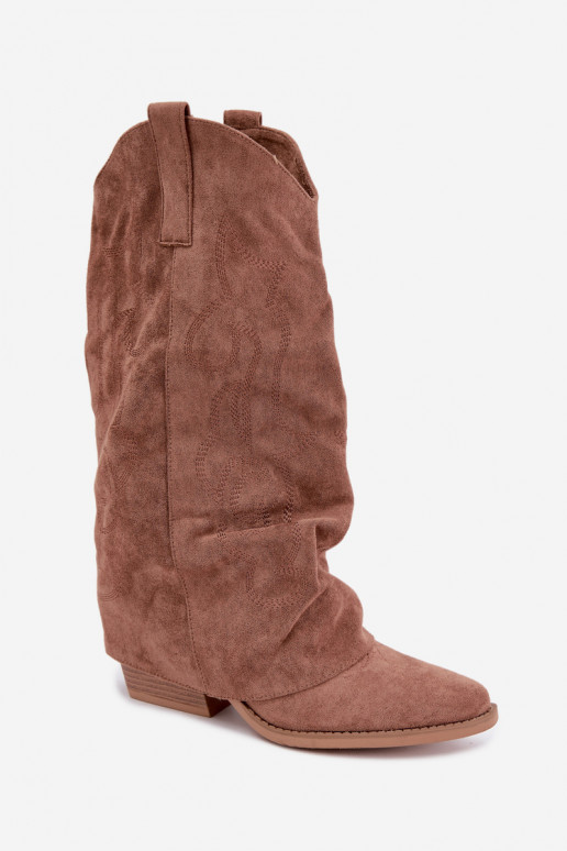 Botas altas arrugadas de estilo vaquero con tacones y caña cosida marrón Ives
