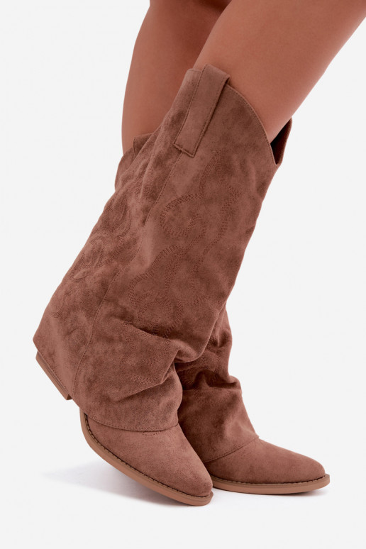 Botas altas arrugadas de estilo vaquero con tacones y caña cosida marrón Ives