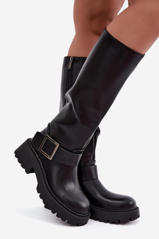 Botas altas de mujer aisladas con hebillas en negro Glena