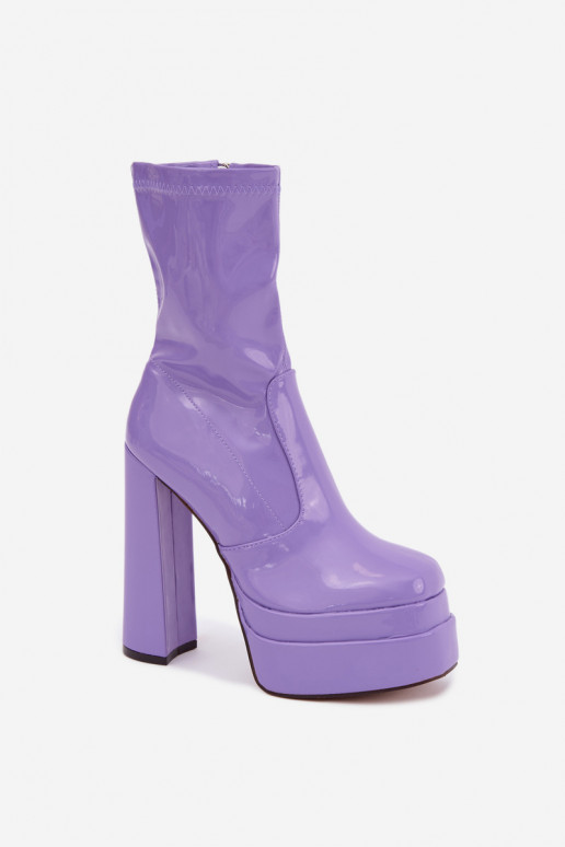 Botines de charol con plataforma en violeta Lotisha