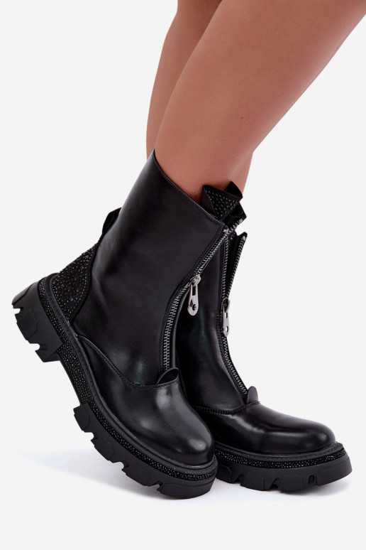 Botines aislados de mujer con decoración en negro Inenia
