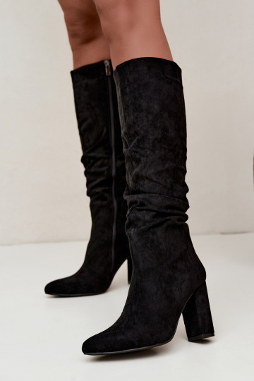 Botas altas de mujer aisladas con tacón y volantes en negro Imelia 2