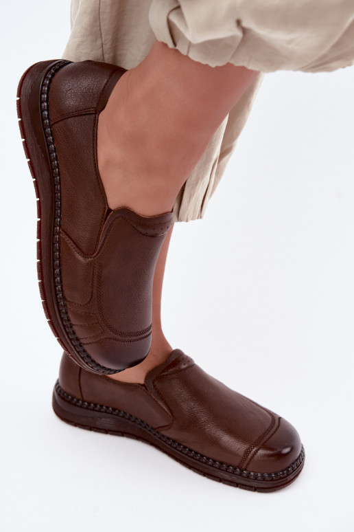 Zapatos de mujer de cuero slip-on Vinceza 107241 color marrón