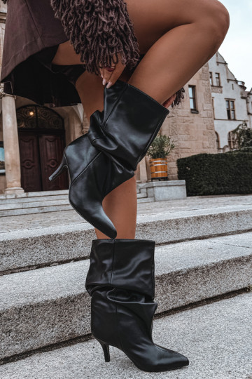Botines slouchy con tacón negro Gelra