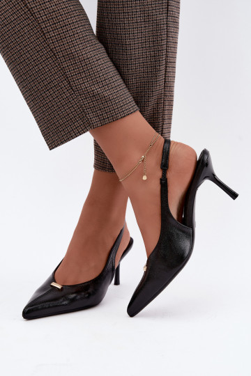 Zapatos de tacón altos negros Inessae con detalles decorativos 2
