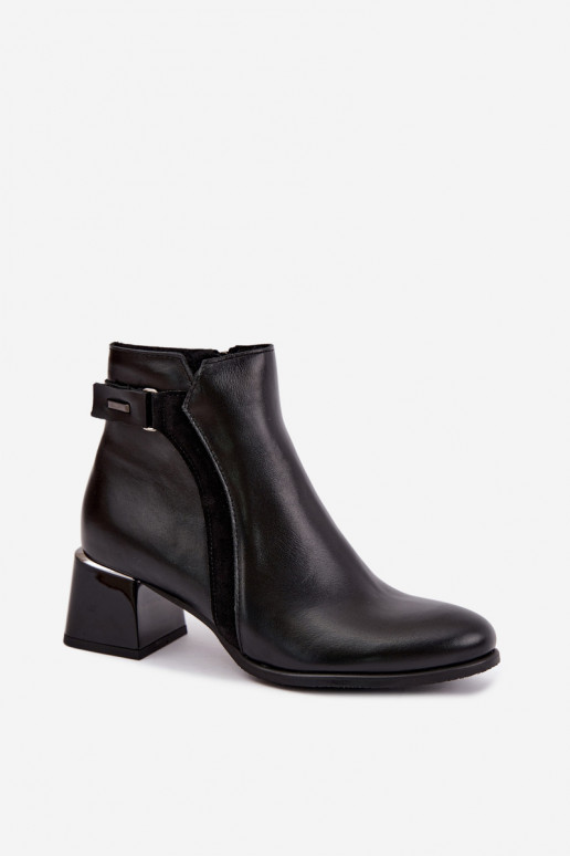 Botines de mujer de cuero sintético con tacones aislados Zazoo 60563 en color negro