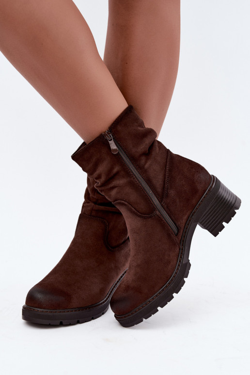 Botines aislados para mujer con volantes Klocke S.Barski HY62-8100 en color chocolate