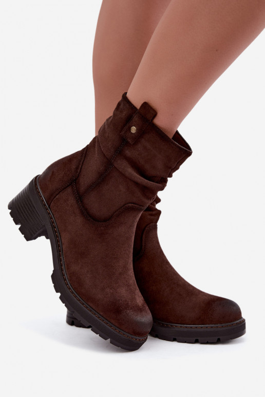 Botines aislados para mujer con volantes Klocke S.Barski HY62-8100 en color chocolate