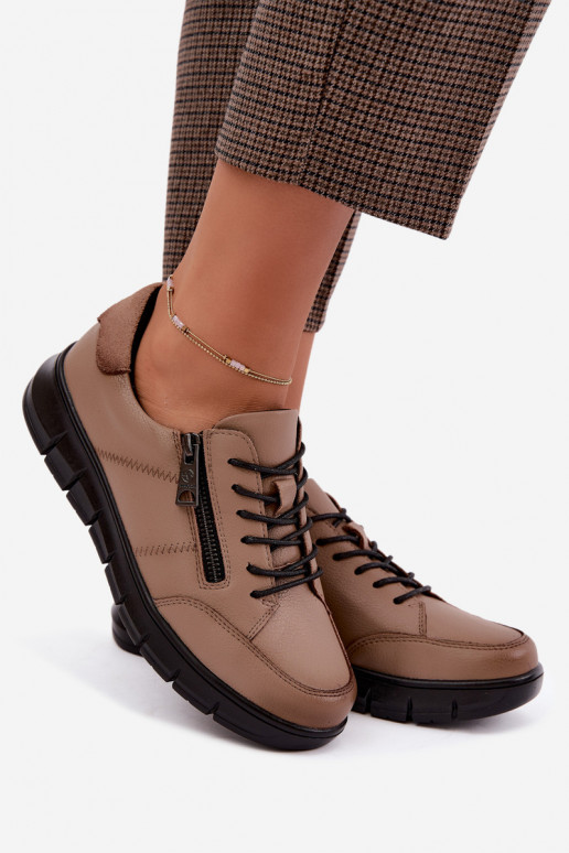 Zapatos de cuero sintético Vinceza 13130 en color arena