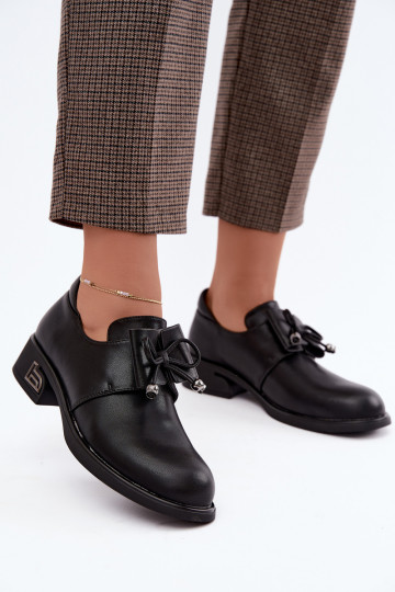 Zapatos de cuero sintético con lazos T.Sokolski AN J26-190 en color negro 2