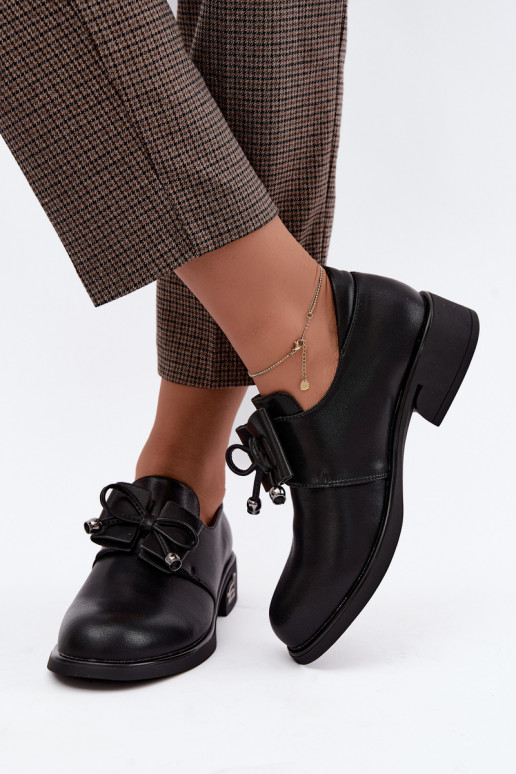 Zapatos de cuero sintético con lazos T.Sokolski AN J26-190 en color negro