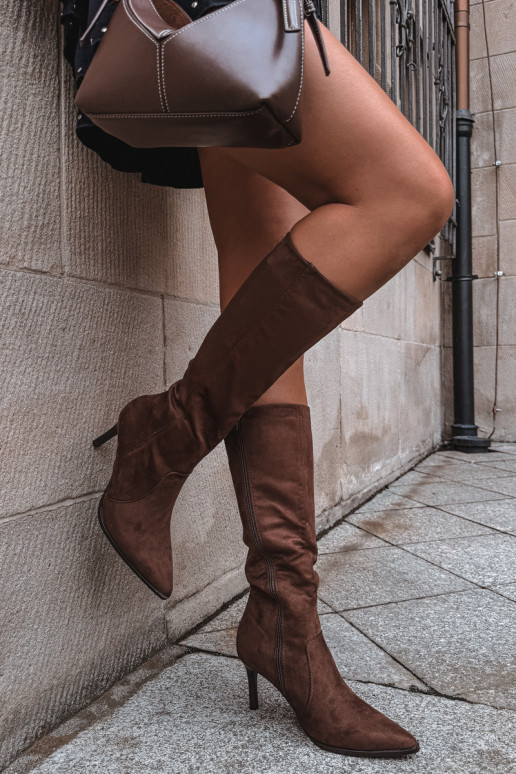 Botas altas marrones cálidas con tacones Taelia