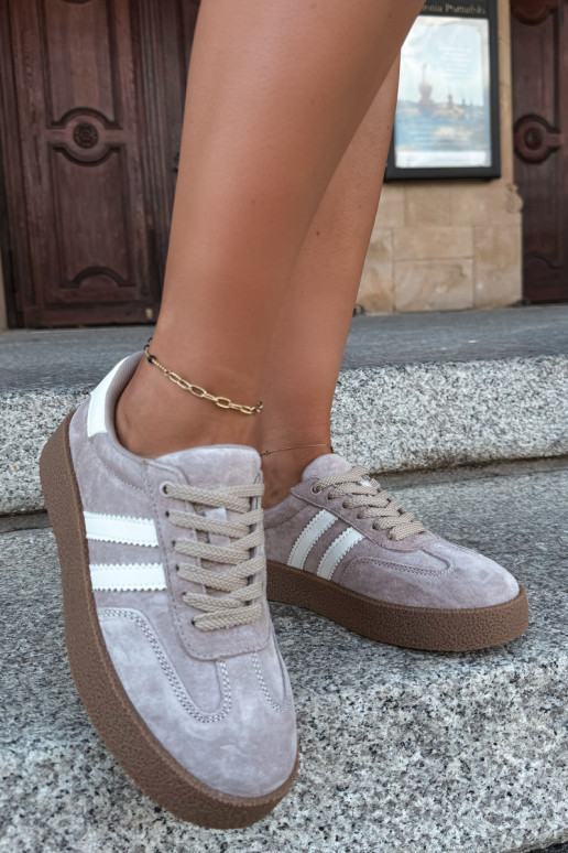 Zapatillas de ante color arena Bellmont