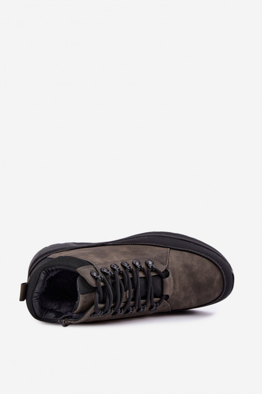 Botas de senderismo aisladas para hombres en gris Nivelle