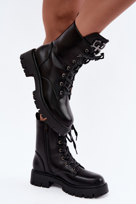 Botines de mujer acolchados con adornos en la lengüeta en color negro Falira