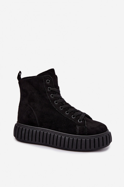 Zapatos casuales acolchados de ante sintético con plataforma en color negro Isaria