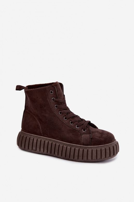 Zapatos casuales acolchados de ante sintético con plataforma en color marrón Isaria