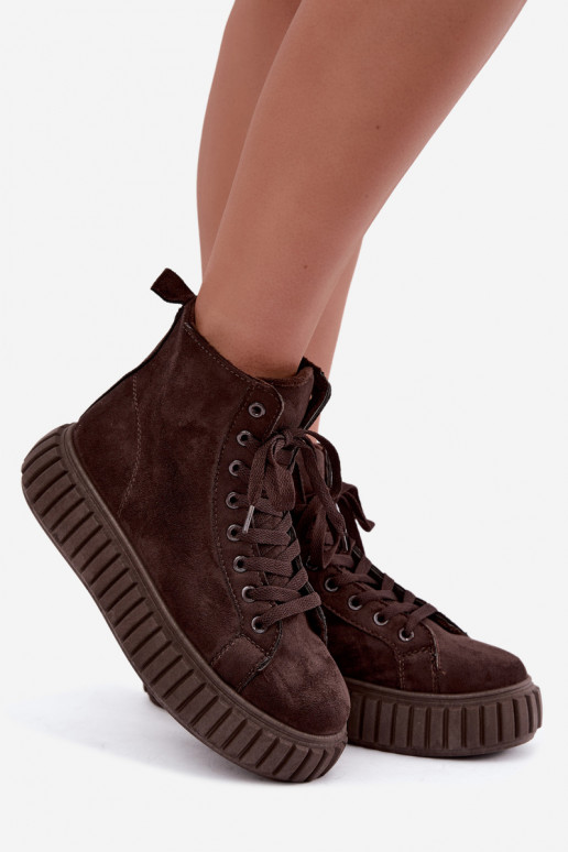 Zapatos casuales acolchados de ante sintético con plataforma en color marrón Isaria