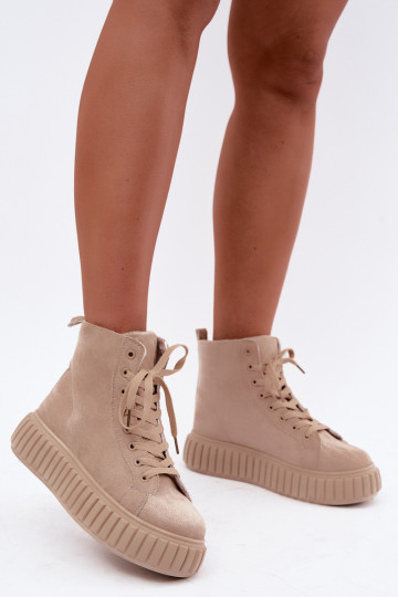 calentamiento zapatos casualesde gamuza ecológicau con una plataforma beige Isaria