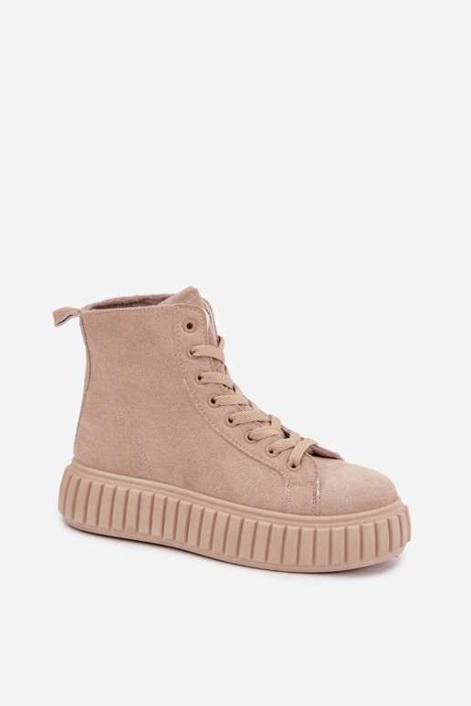 Zapatos casuales acolchados de ante sintético con plataforma en color arena Isaria