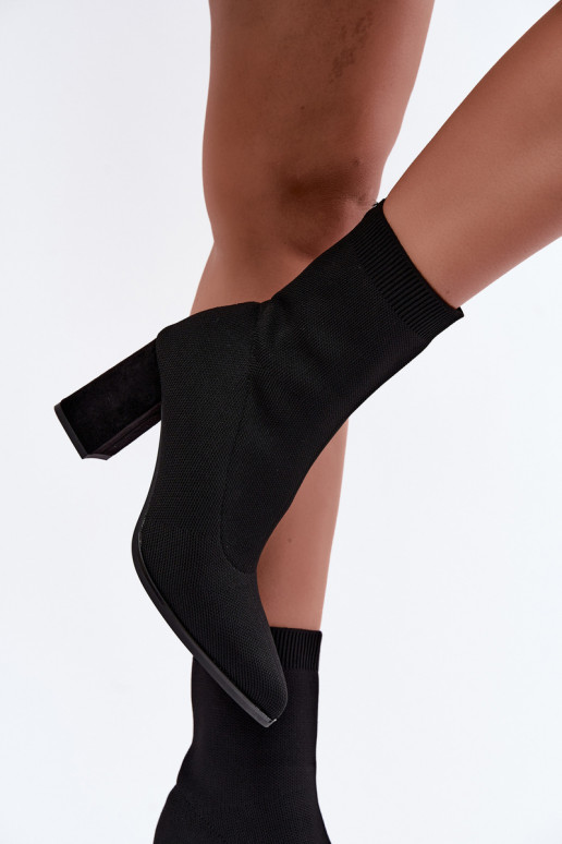 Botines cálidos para mujer modelo slip-on, negros