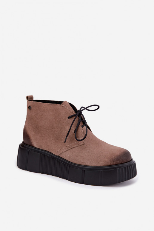 Zapatos para mujer de cuero de ante sintético acolchados con plataforma en color arena Zazoo 60588