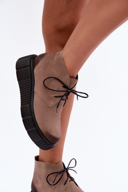 Zapatos para mujer de cuero de ante sintético acolchados con plataforma en color arena Zazoo 60588