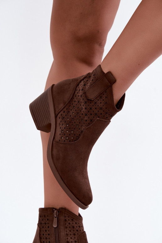 Botines estilo cowboy con tacones y elementos calados S.Barski HY62-8149 marrón