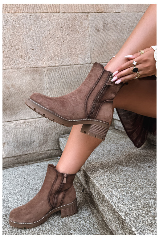 Botines aislados para mujer con tacones S.Barski HY62-8101 marrón
