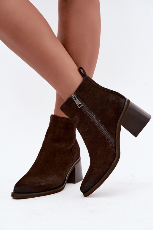 Botines aislados de cuero sintético con tacones Vinceza en color chocolate