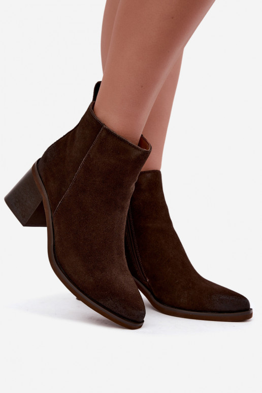 Botines aislados de cuero sintético con tacones Vinceza en color chocolate