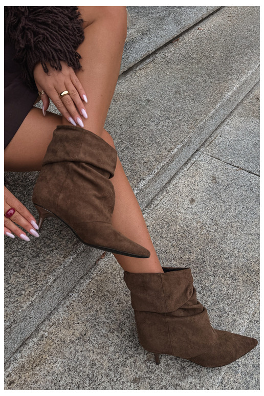 Botines chaki sin cordones con tacones Loralia
