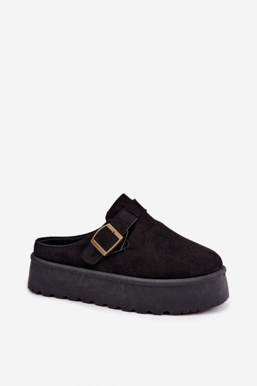 Zapatillas negras de mujer con plataforma y hebillas Cressa
