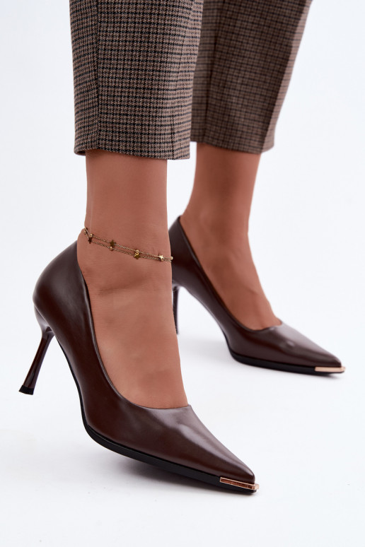 Zapatos de tacón de cuero sintético CzekoladoĮe INarelia