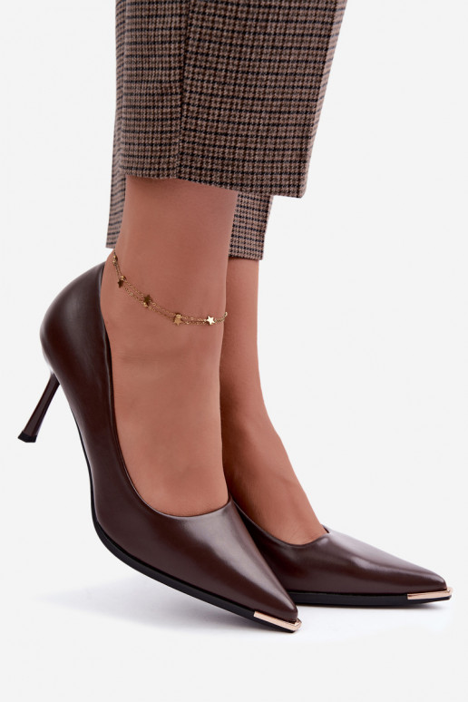 Zapatos de tacón de cuero sintético CzekoladoĮe INarelia