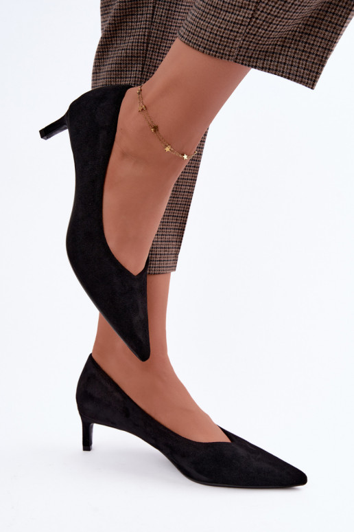 Zapatos de punta en negro Tadela