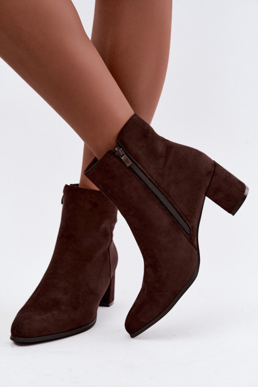 Botines aislados para mujer con tacones Brella en color chocolate