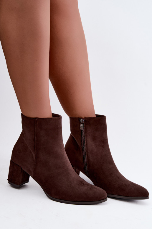 Botines aislados para mujer con tacones Brella en color chocolate