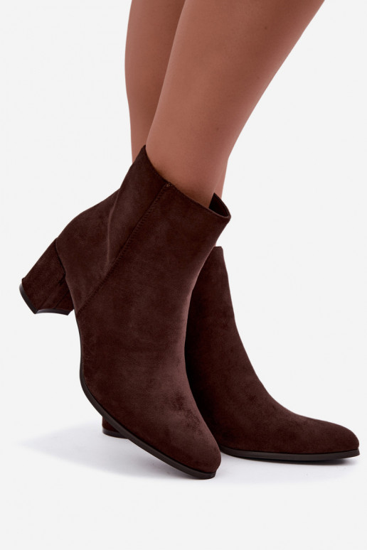Botines aislados para mujer con tacones Brella en color chocolate