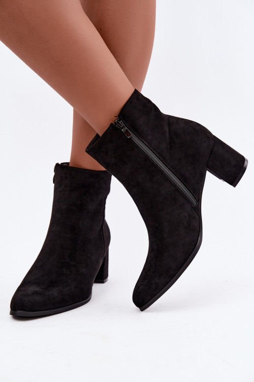 Botines aislados para mujer con tacones Brella en color negro