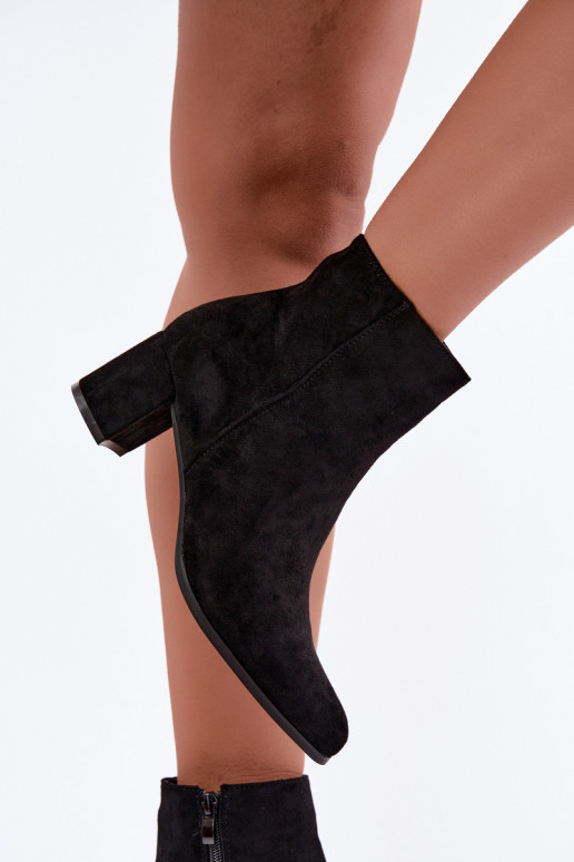 Botines aislados para mujer con tacones Brella en color negro