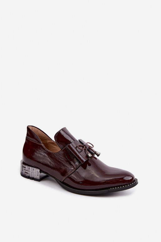 Zapatos lacados de tacón bajo con lazos en color burdeos Zazoo 1399