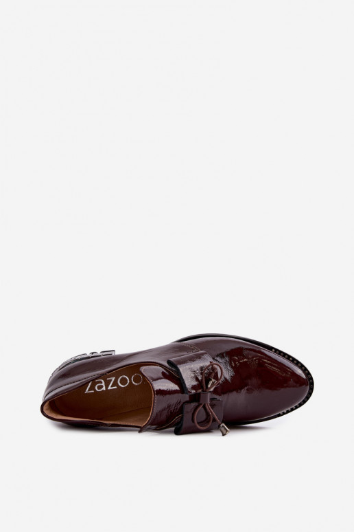 Zapatos lacados de tacón bajo con lazos en color burdeos Zazoo 1399